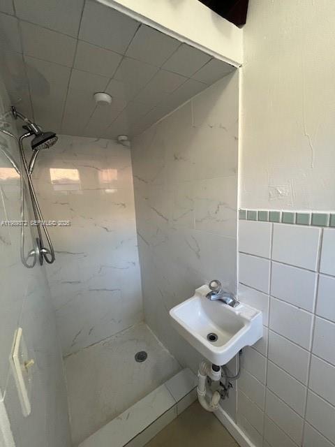 OJUS SUB - Residential Lease