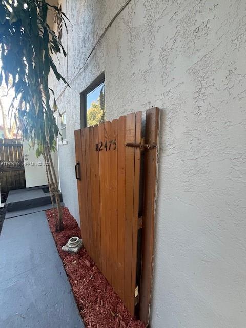 OJUS SUB - Residential Lease