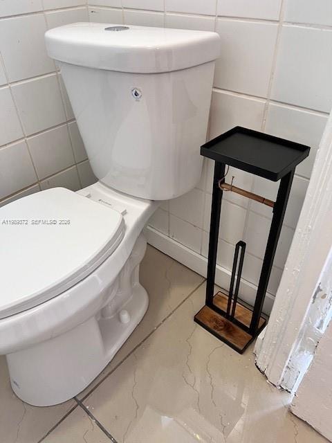 OJUS SUB - Residential Lease