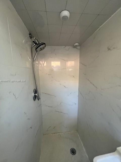 OJUS SUB - Residential Lease