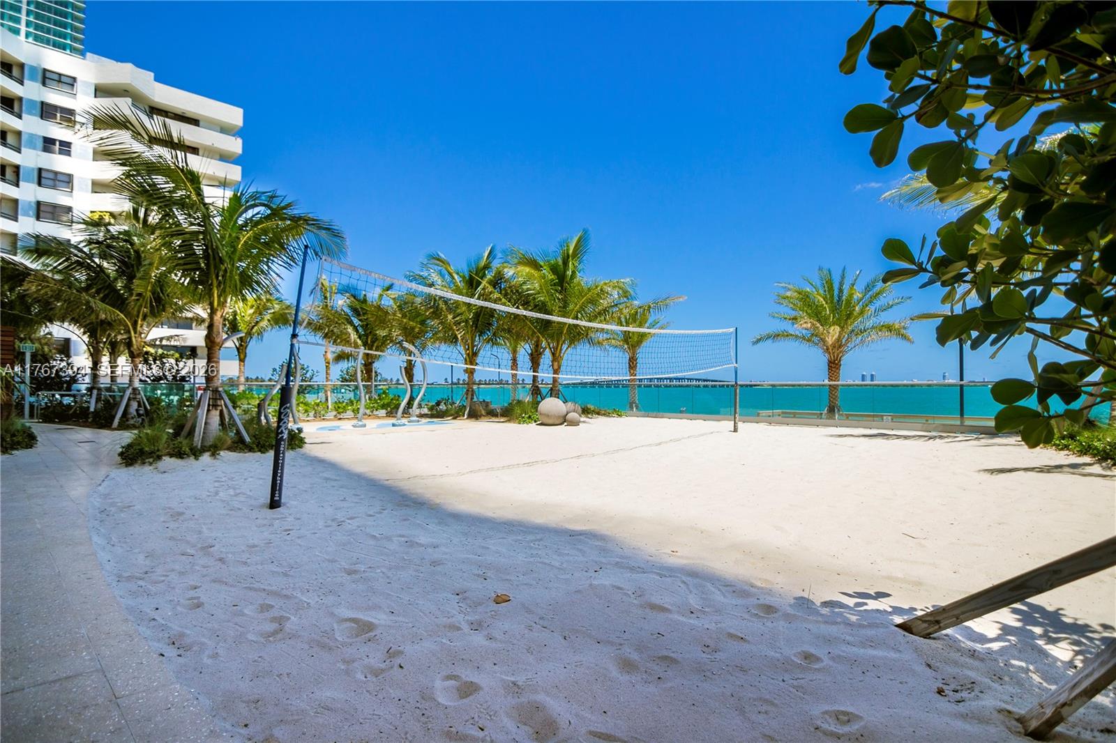 BISCAYNE BEACH CONDO - Residential