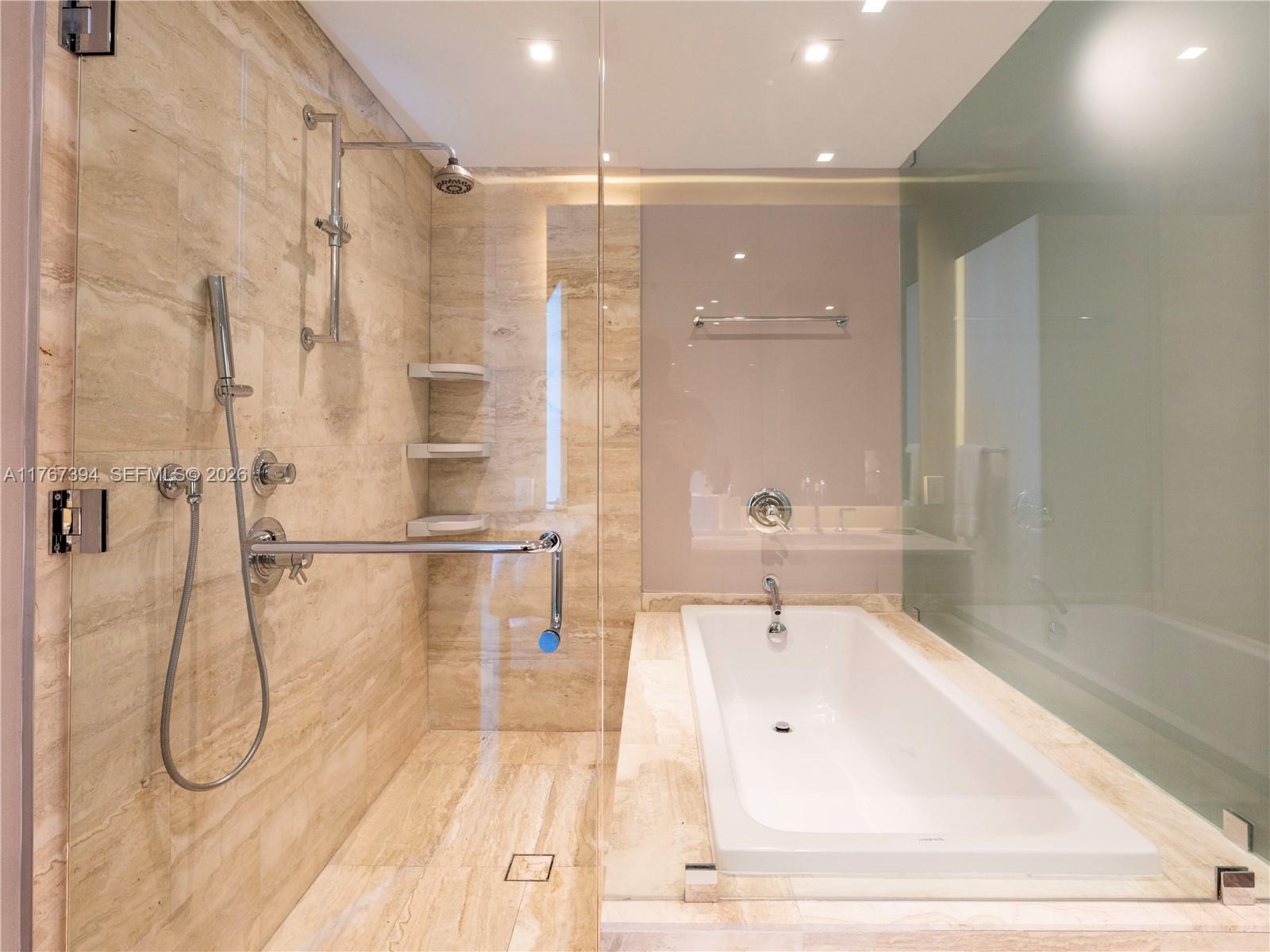 BISCAYNE BEACH CONDO - Residential