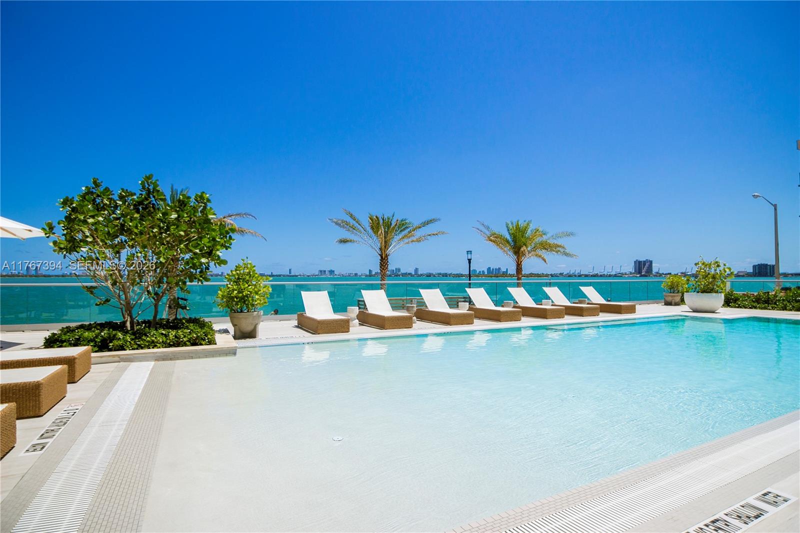 BISCAYNE BEACH CONDO - Residential