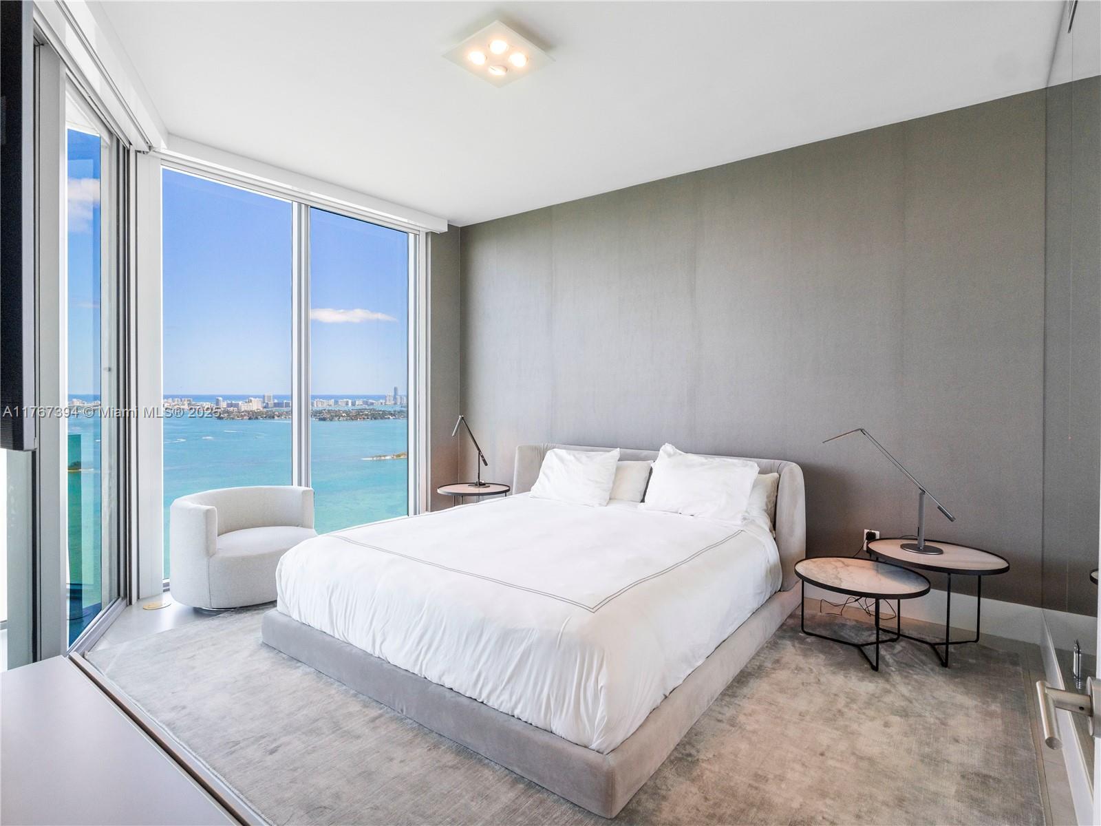 BISCAYNE BEACH CONDO - Residential