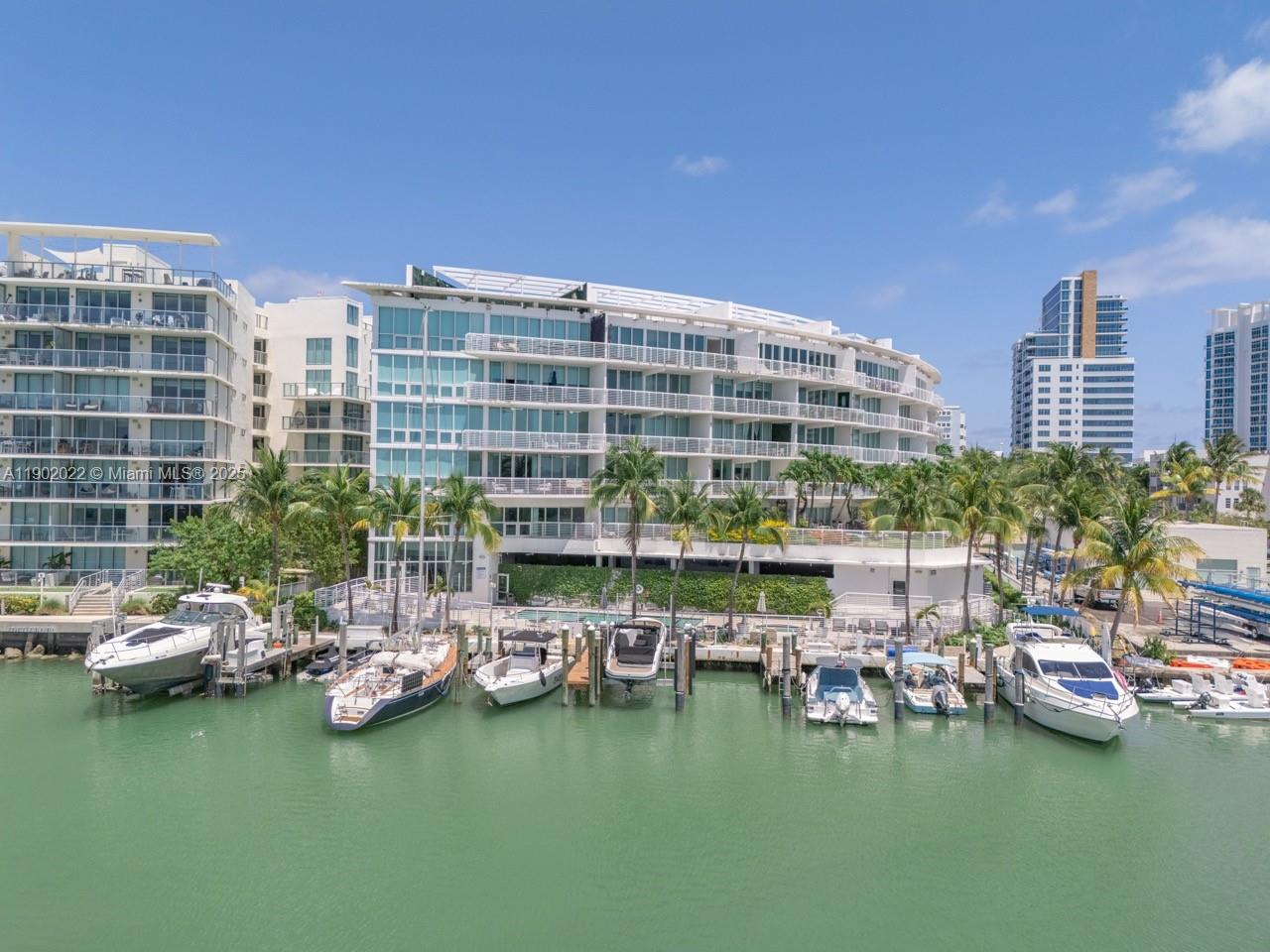 REGATTA AT INDIAN CREEK C - Residential
