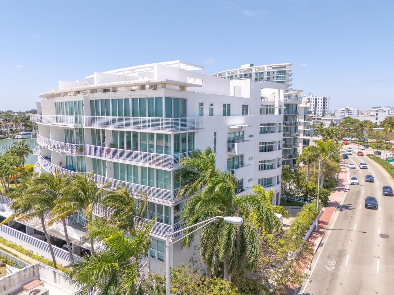REGATTA AT INDIAN CREEK C - Residential