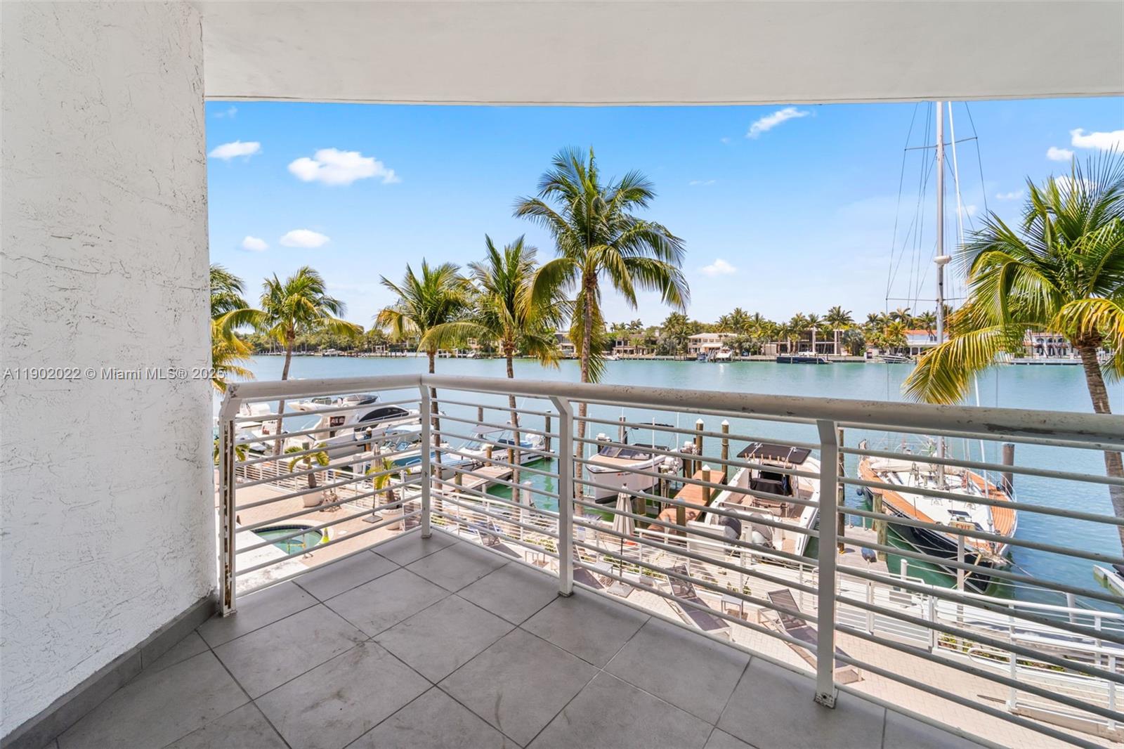 REGATTA AT INDIAN CREEK C - Residential