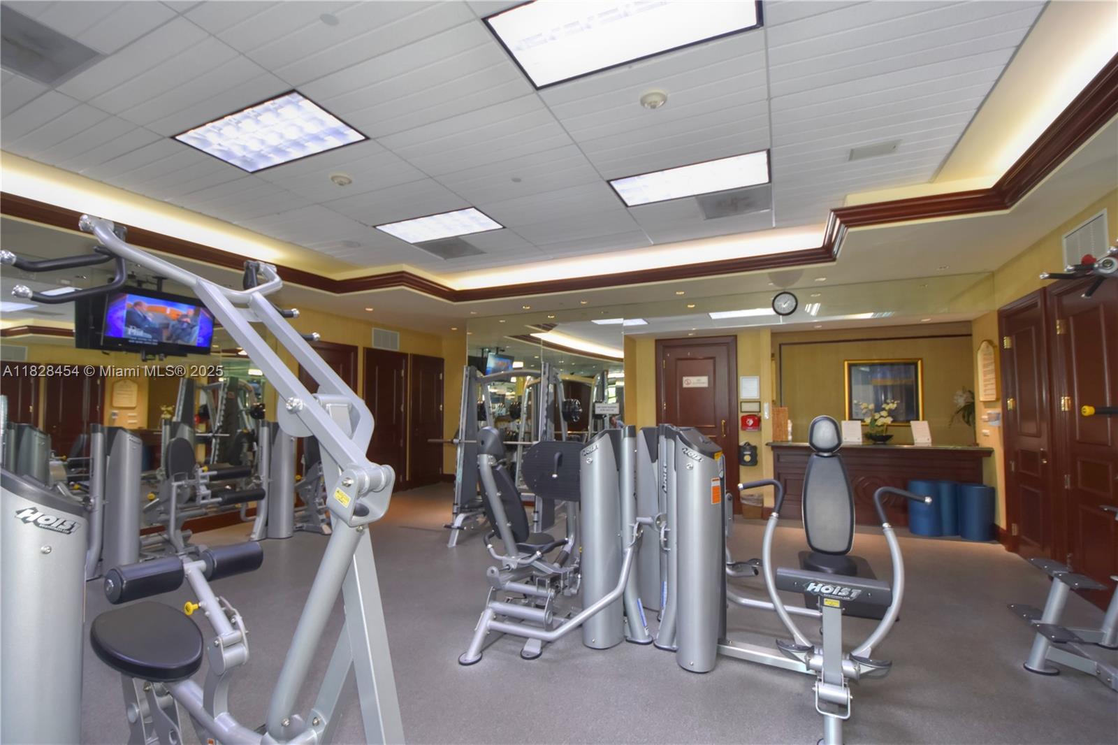 HAMPTONS SOUTH CONDO - Residential