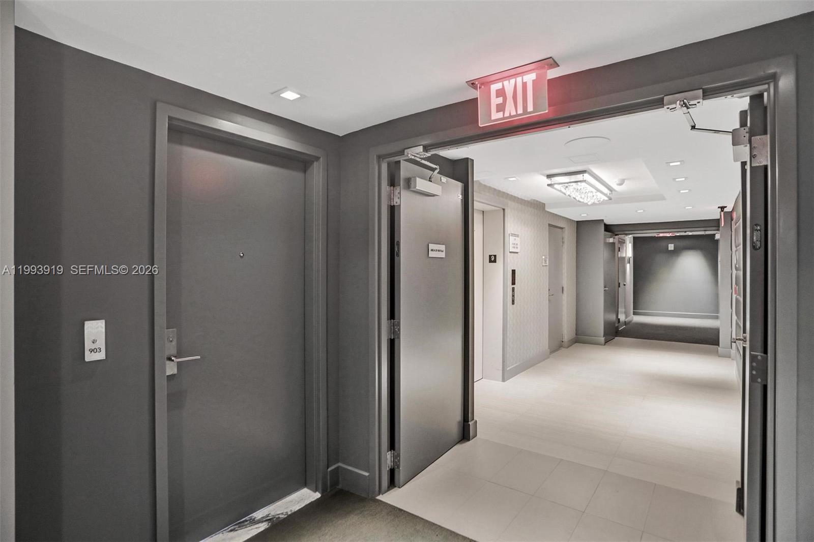 PARQUE TOWERS CONDO - Residential