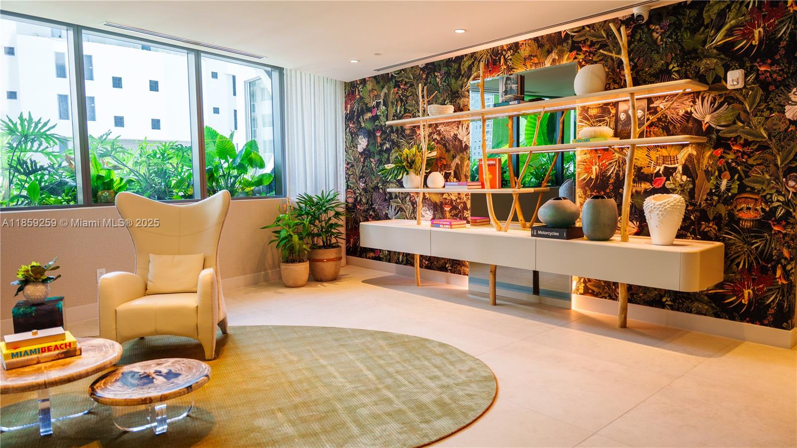 ARIA RESERVE SOUTH TOWER - Residential Lease