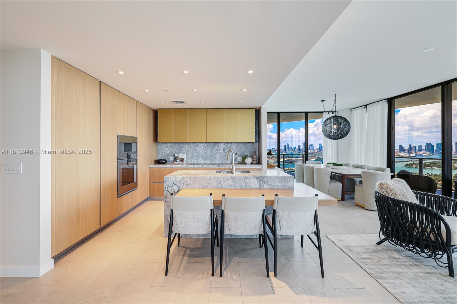 FIVE PARK RESIDENCES - Residential