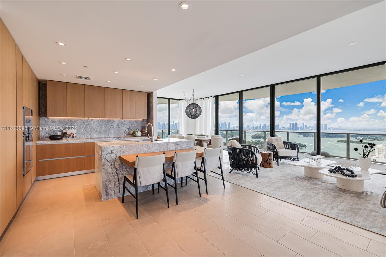 FIVE PARK RESIDENCES - Residential