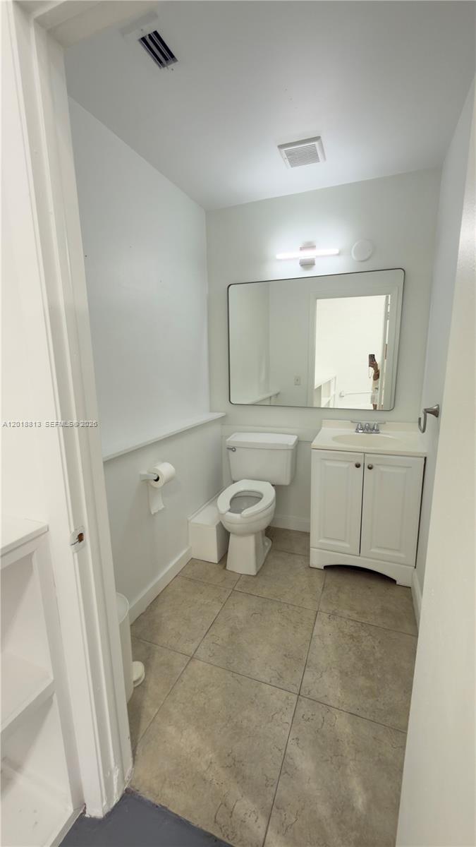 4444 SW 71st Ave 109