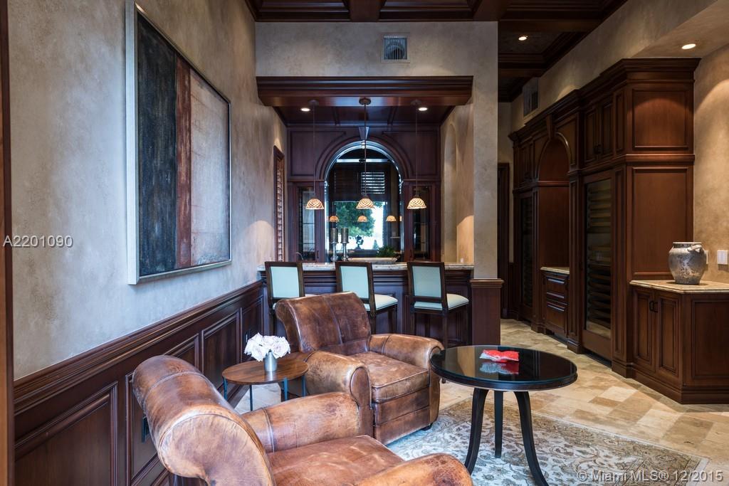 ISLAND ESTATES - Residential