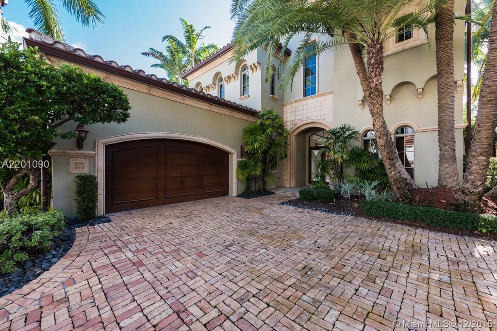 ISLAND ESTATES - Residential