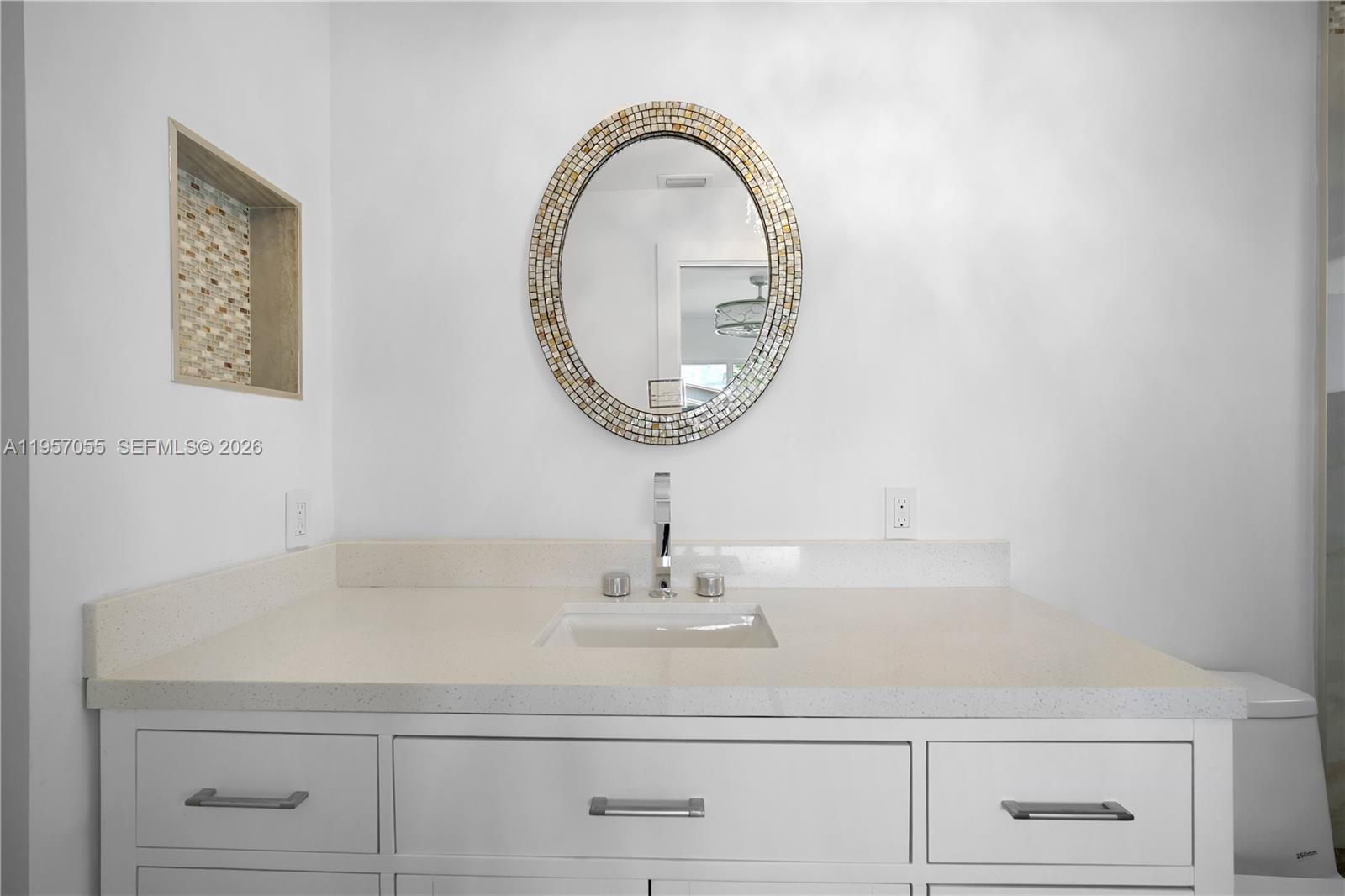 DELRAY VILLAS 5 - Residential