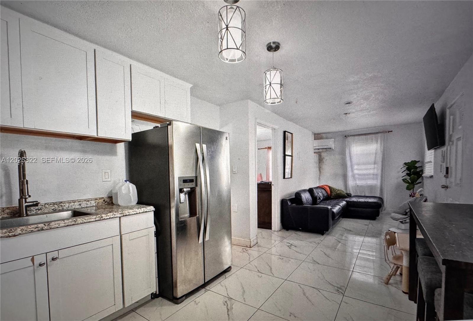 1705 Davie Blvd
