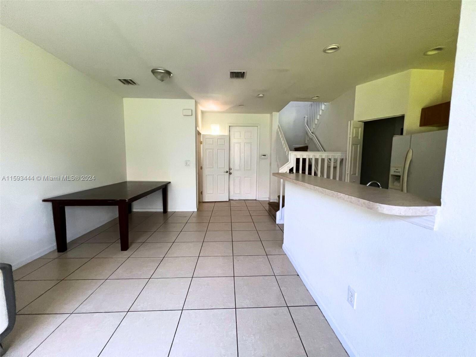 MARSH HARBOUR - Residential Lease