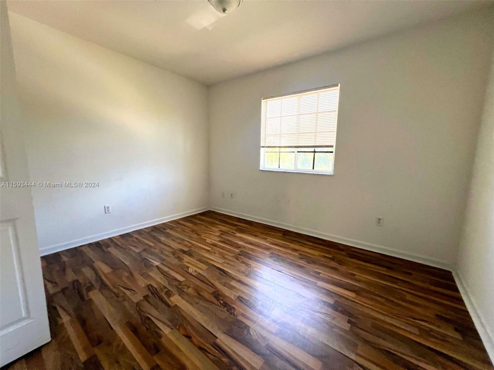 MARSH HARBOUR - Residential Lease
