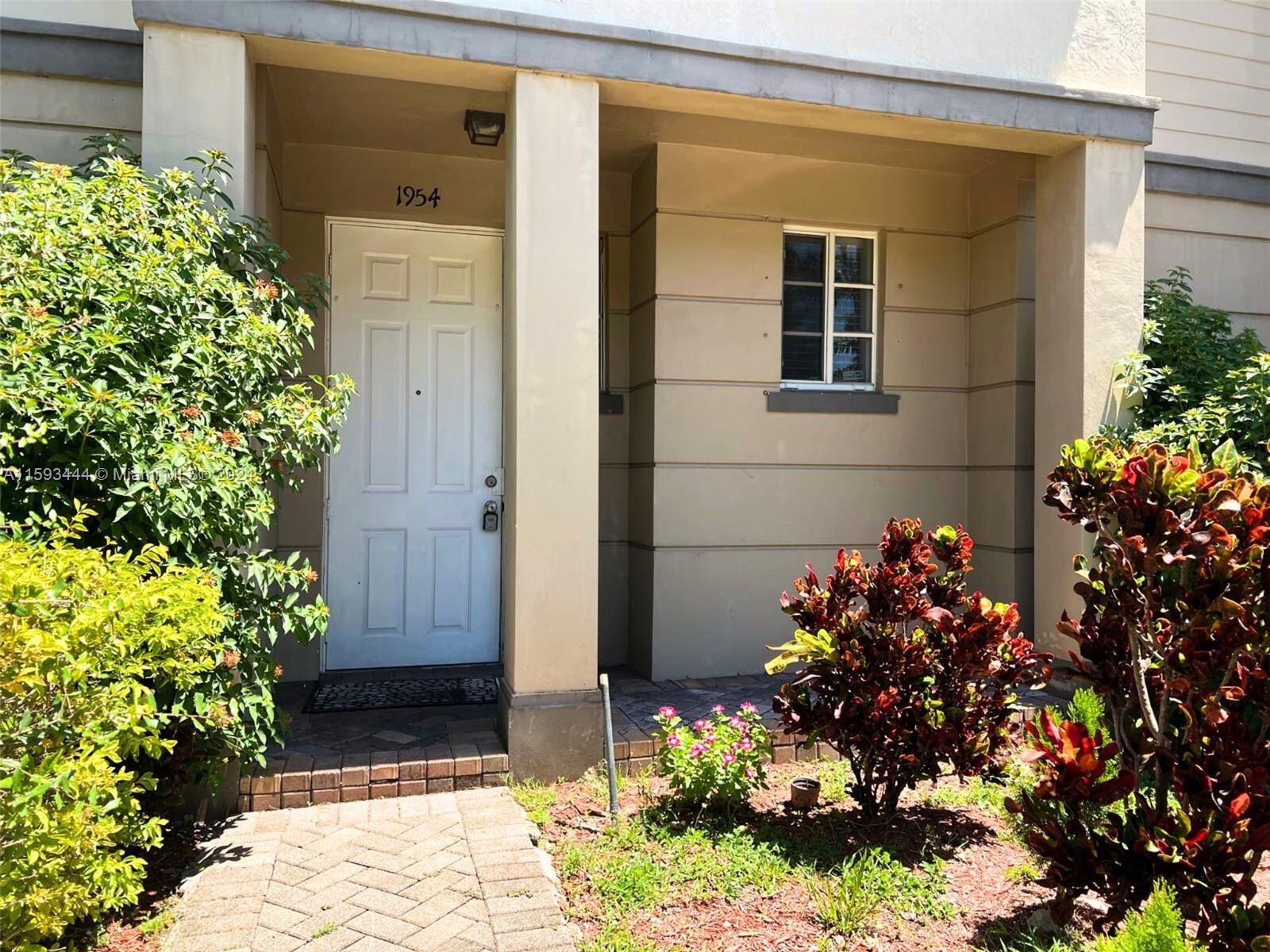 MARSH HARBOUR - Residential Lease