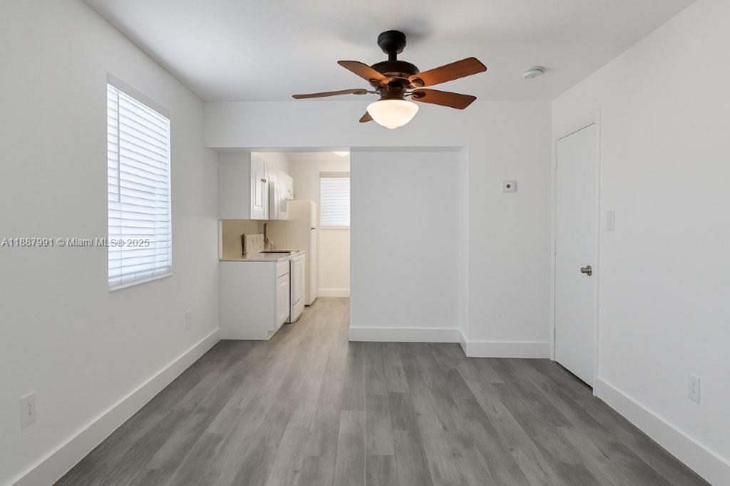 GRAPELAND - Residential Lease