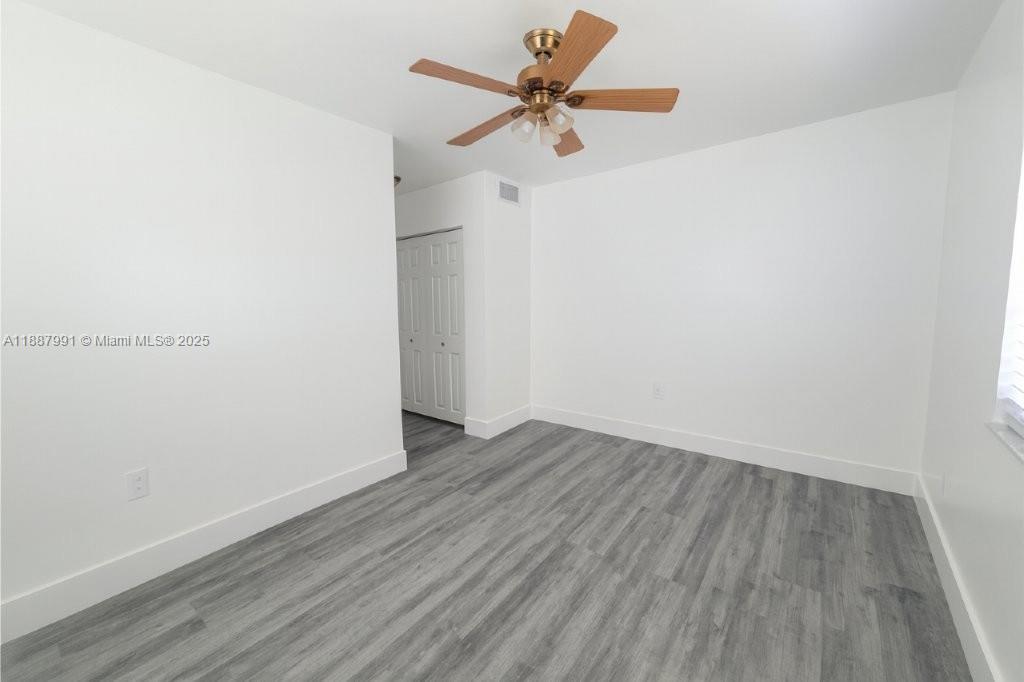 GRAPELAND - Residential Lease