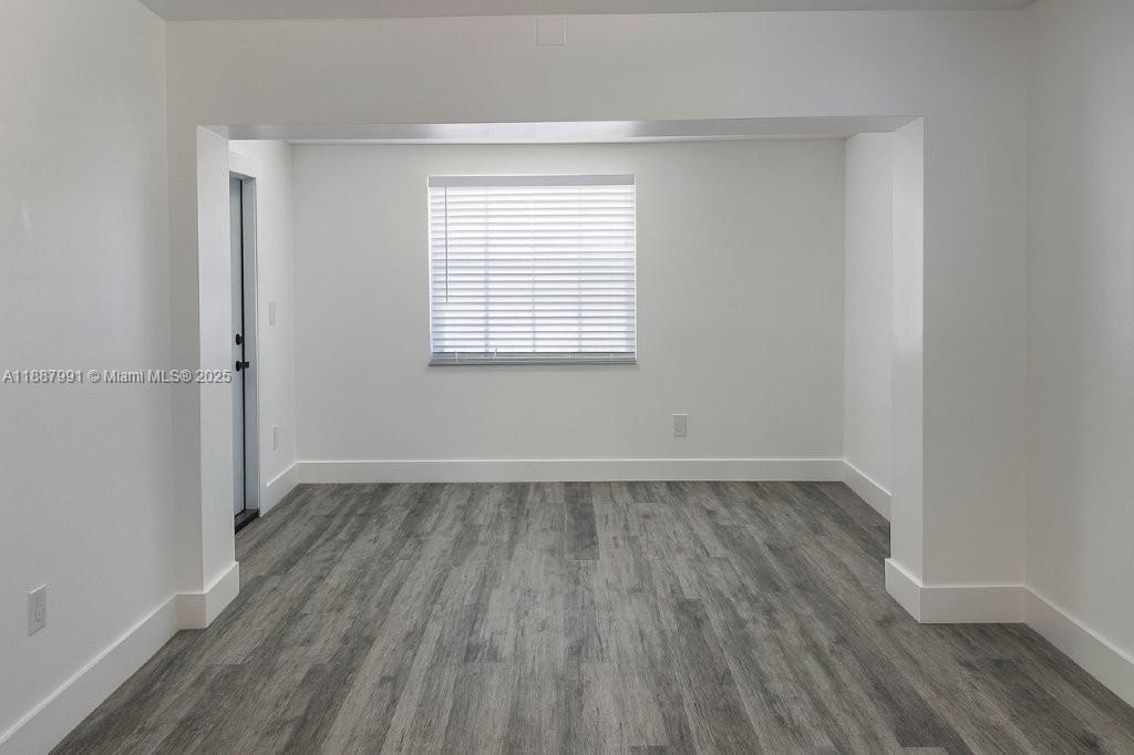 GRAPELAND - Residential Lease