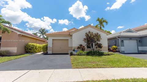 Photo of 18446 NW 21st Street, Pembroke Pines, FL 33029 (MLS # A11851844)