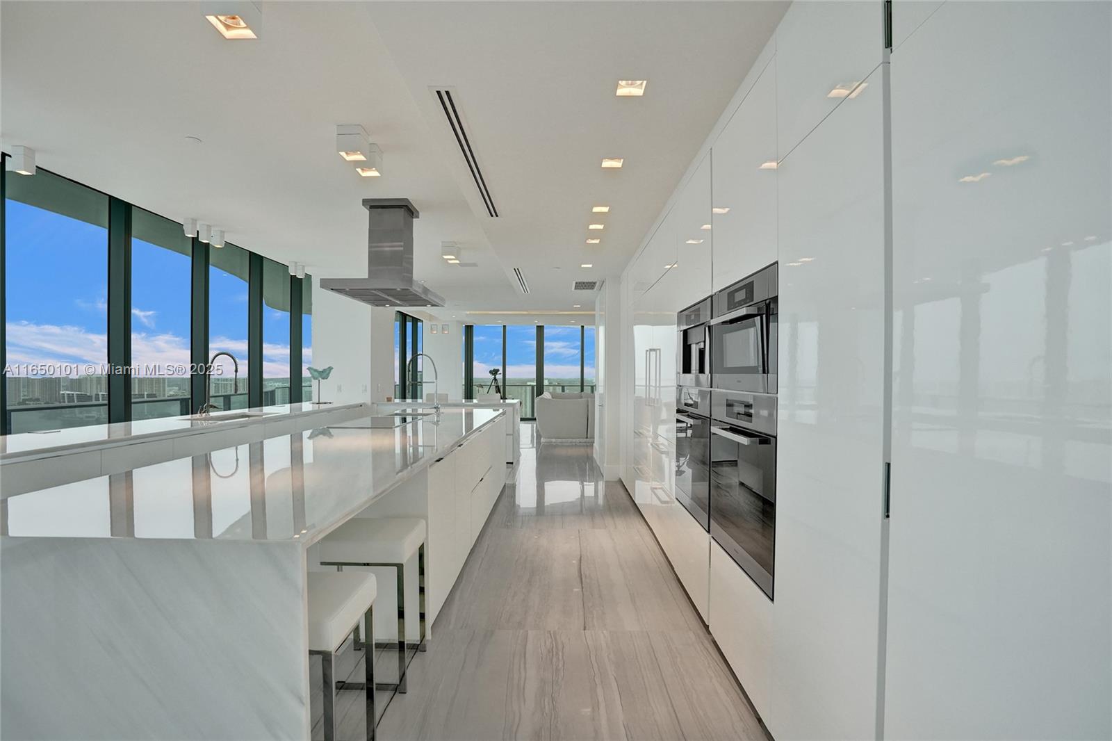 REGALIA CONDO - Residential
