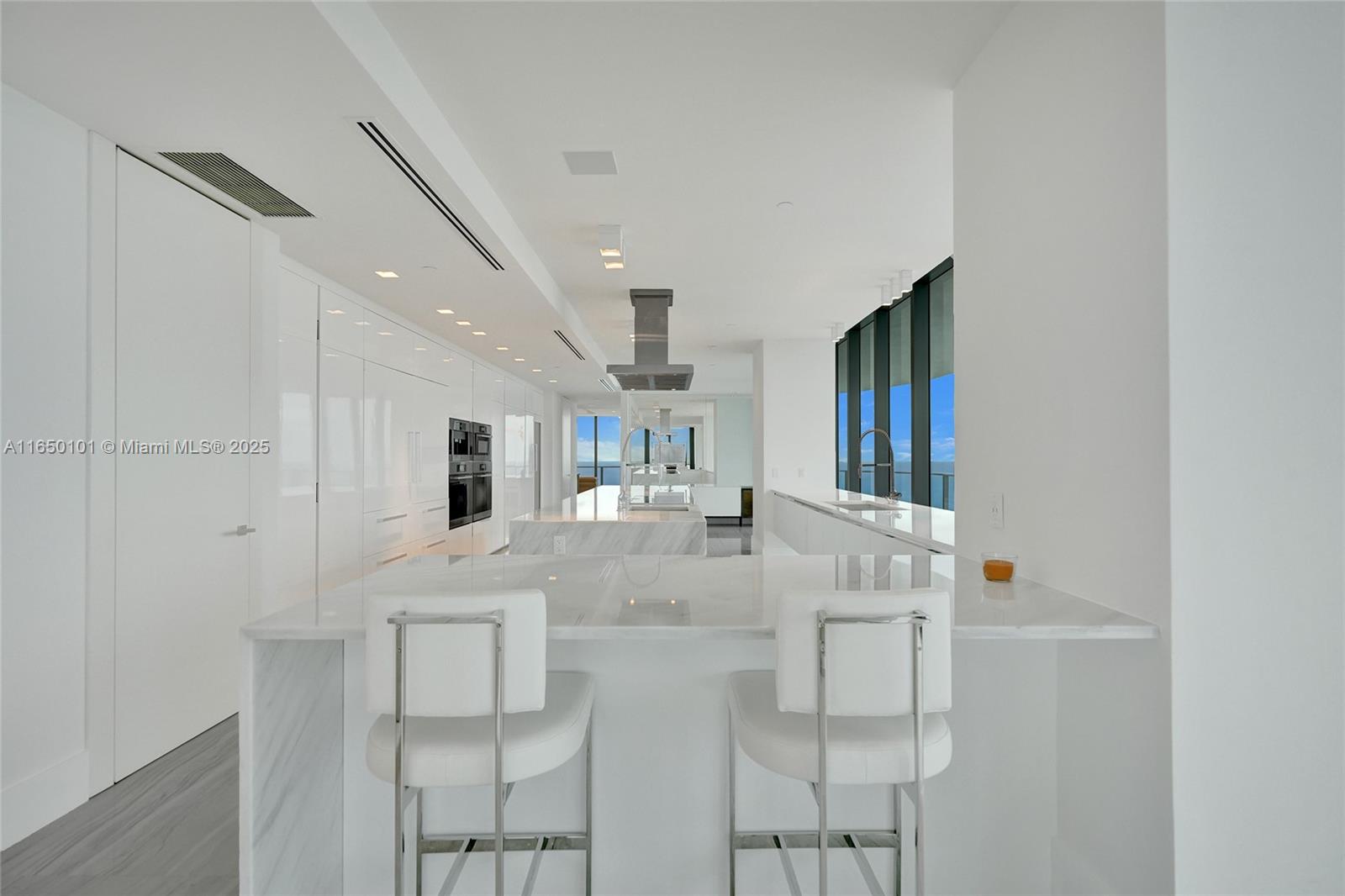 REGALIA CONDO - Residential