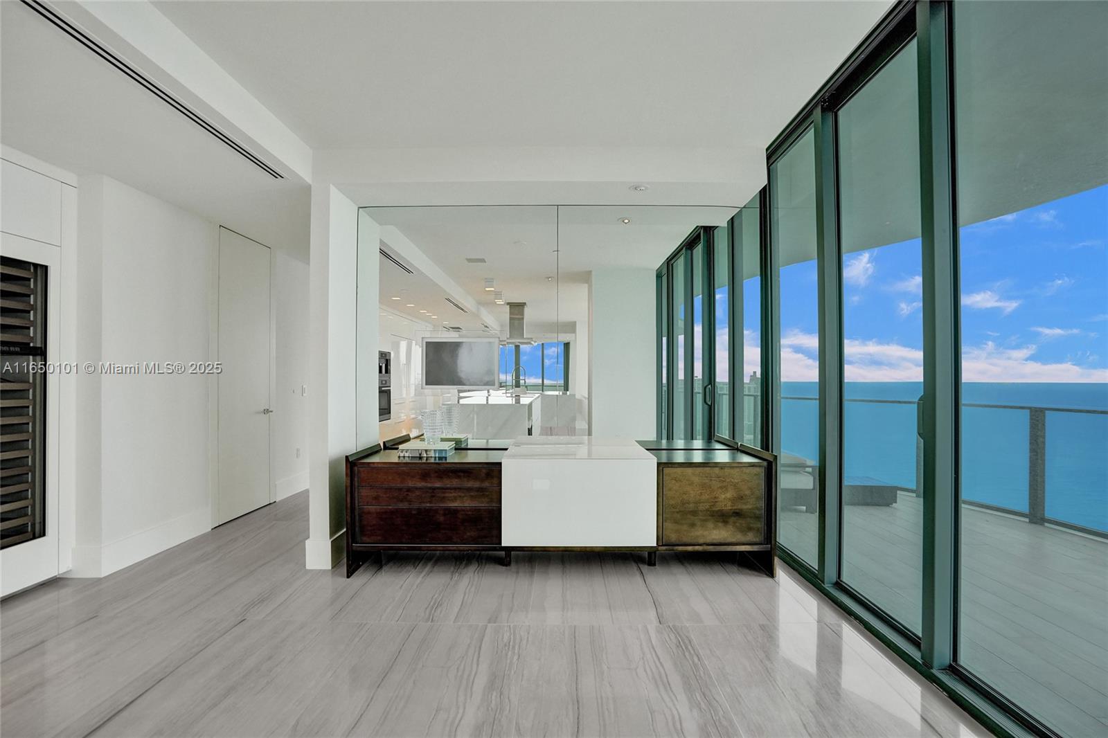 REGALIA CONDO - Residential