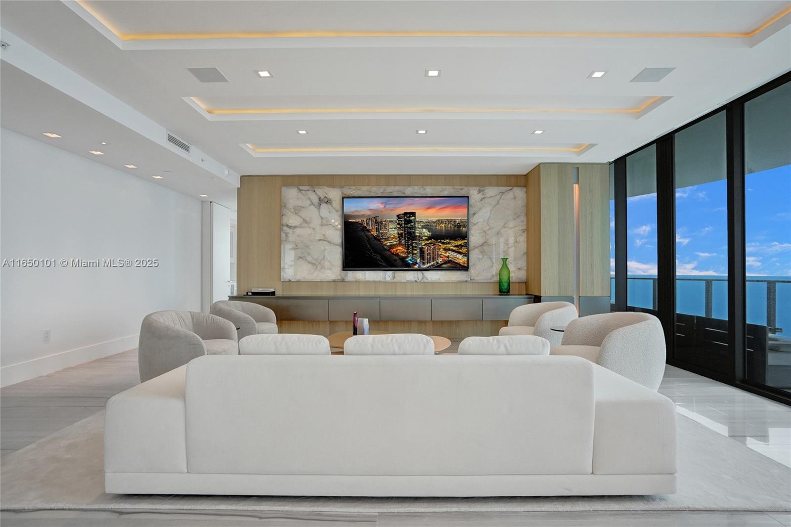 REGALIA CONDO - Residential