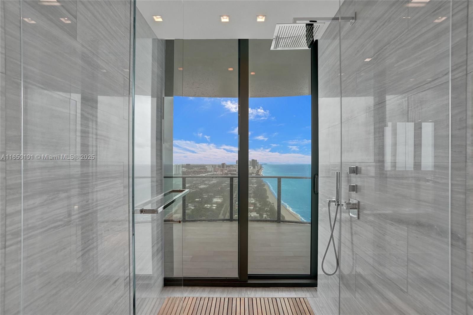 REGALIA CONDO - Residential