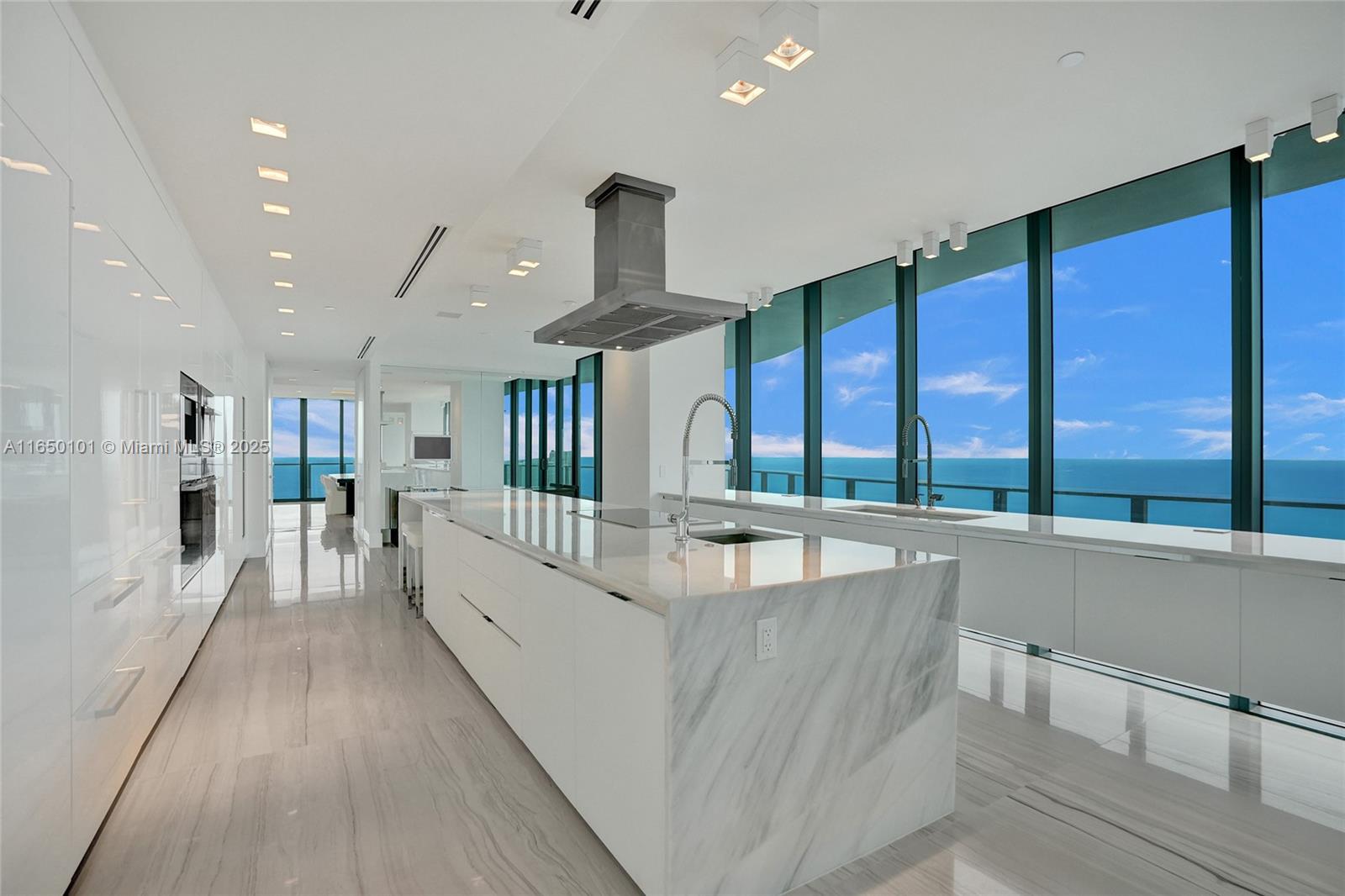 REGALIA CONDO - Residential