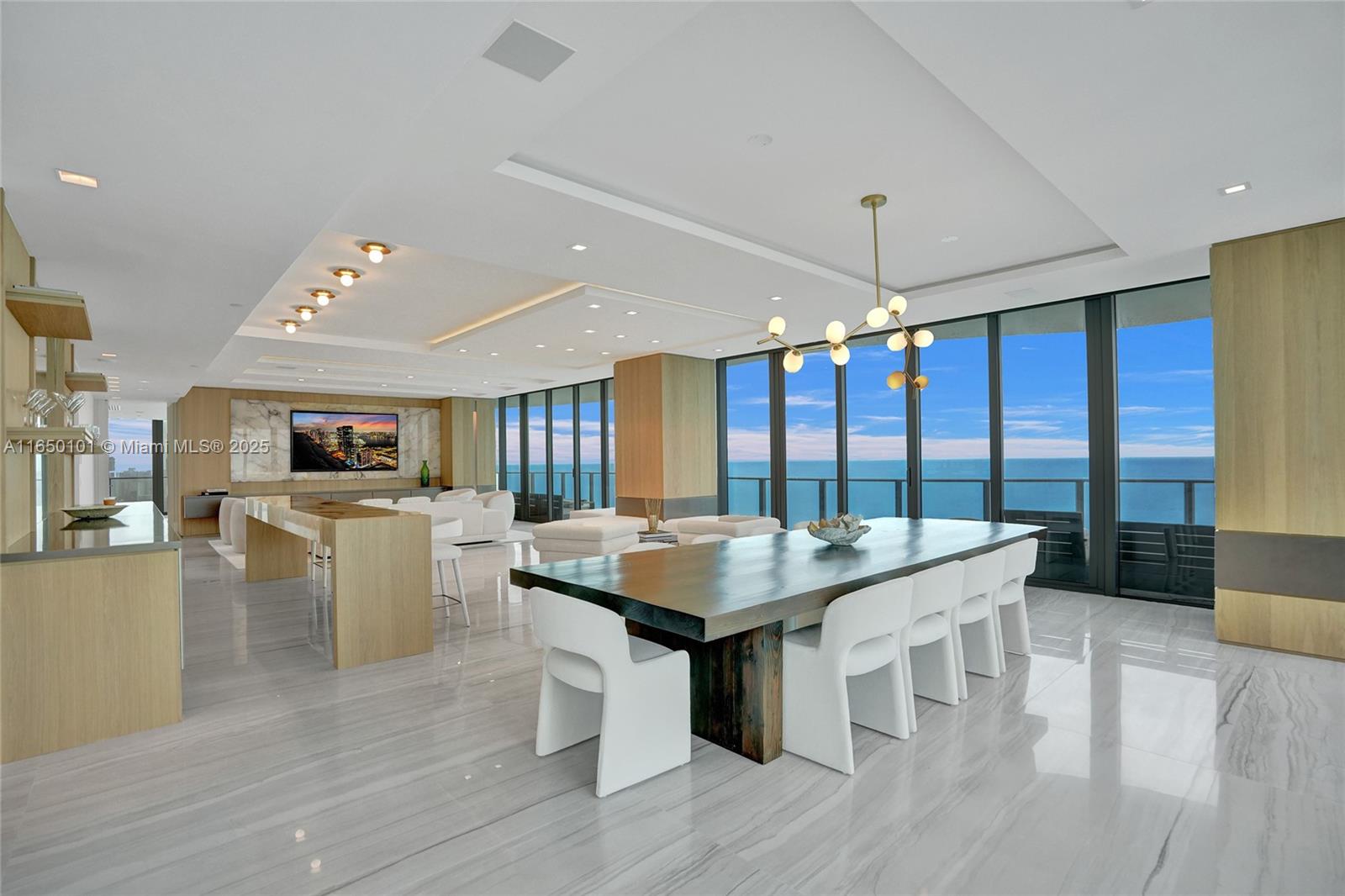 REGALIA CONDO - Residential