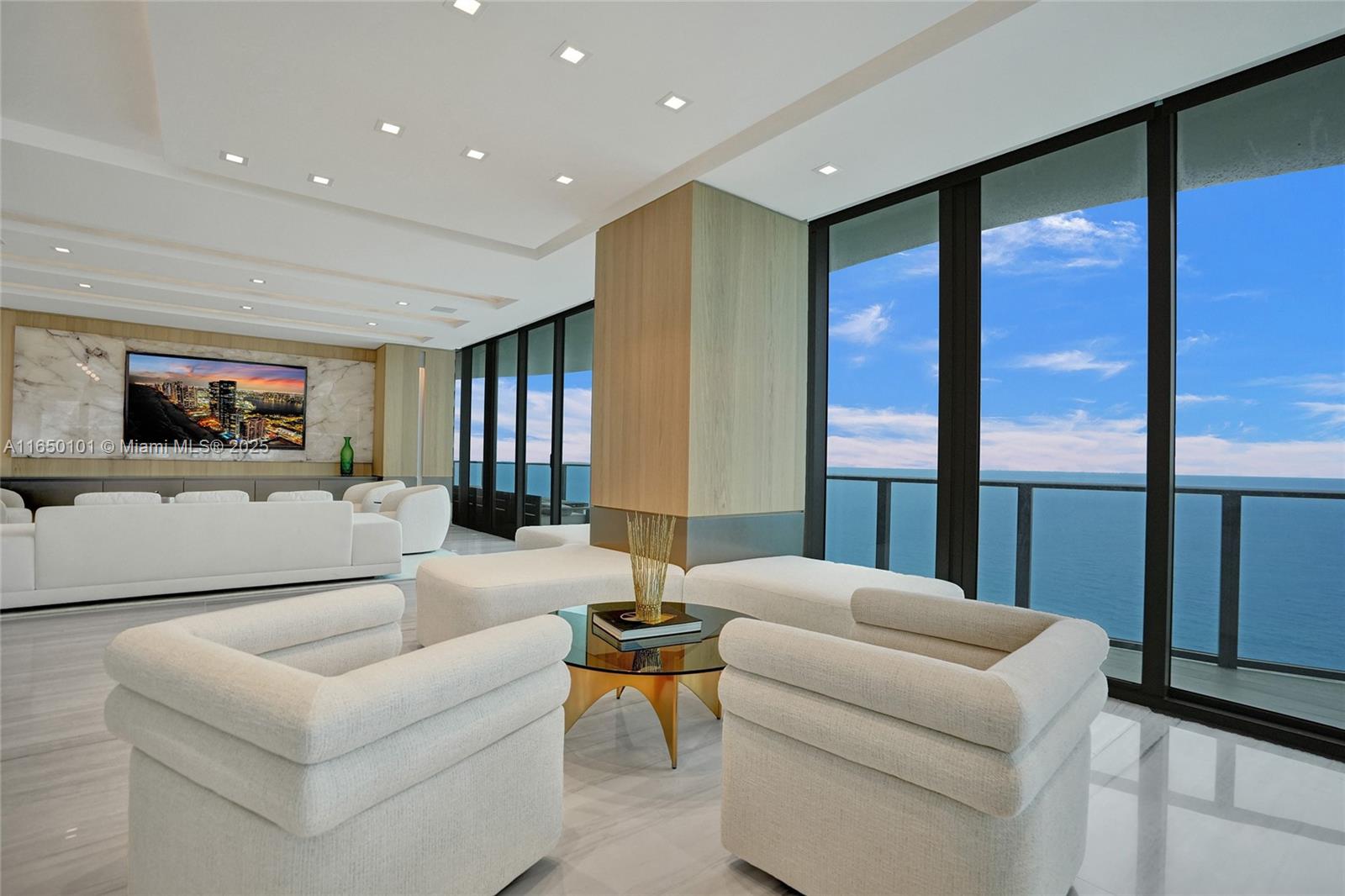 REGALIA CONDO - Residential