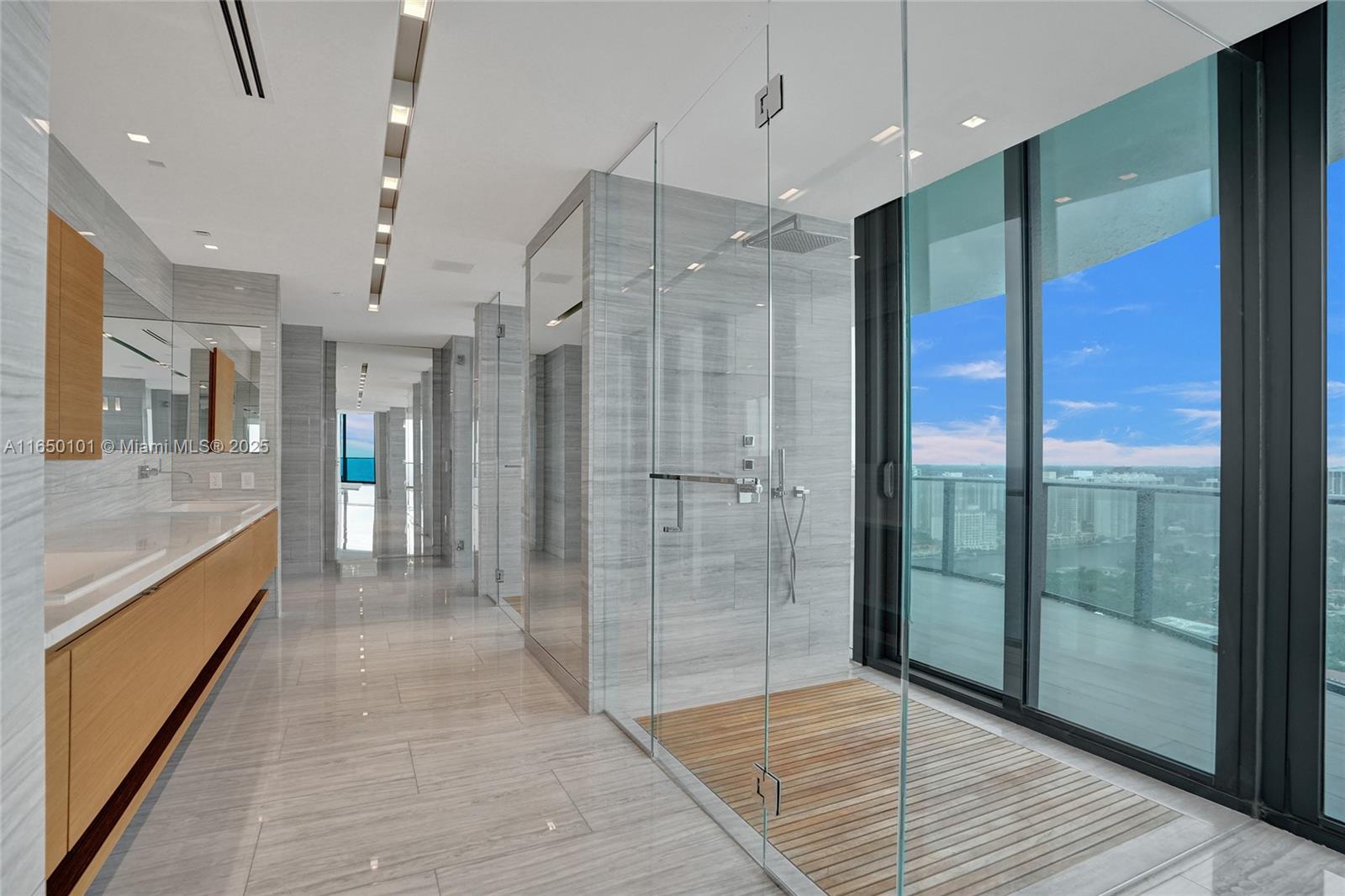 REGALIA CONDO - Residential
