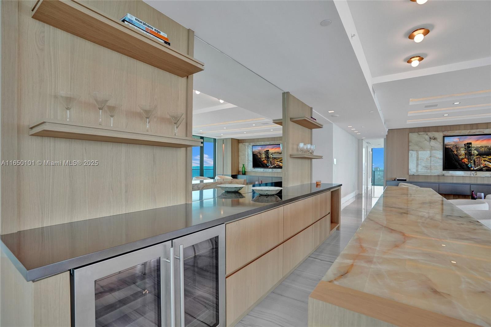 REGALIA CONDO - Residential
