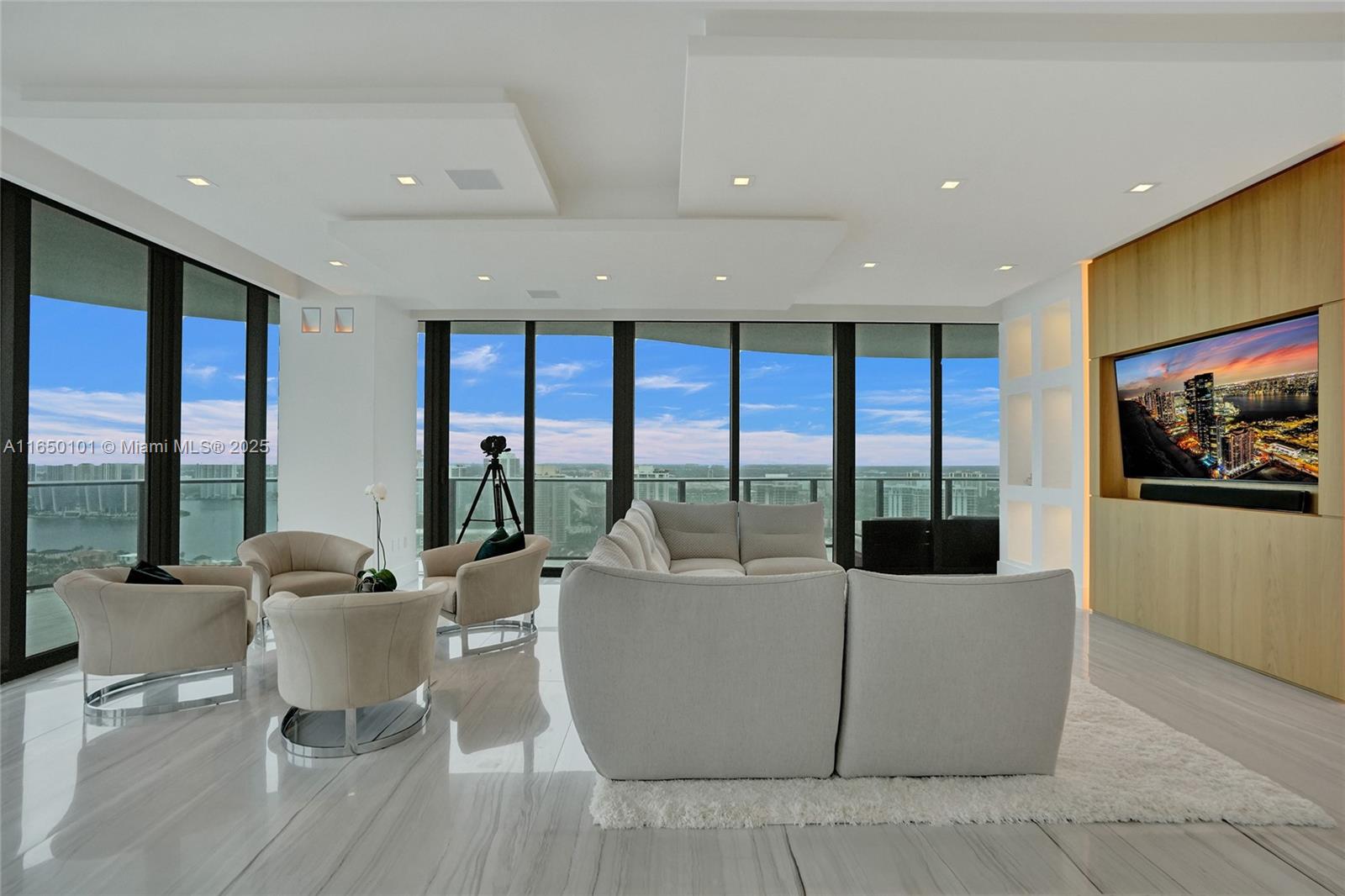 REGALIA CONDO - Residential
