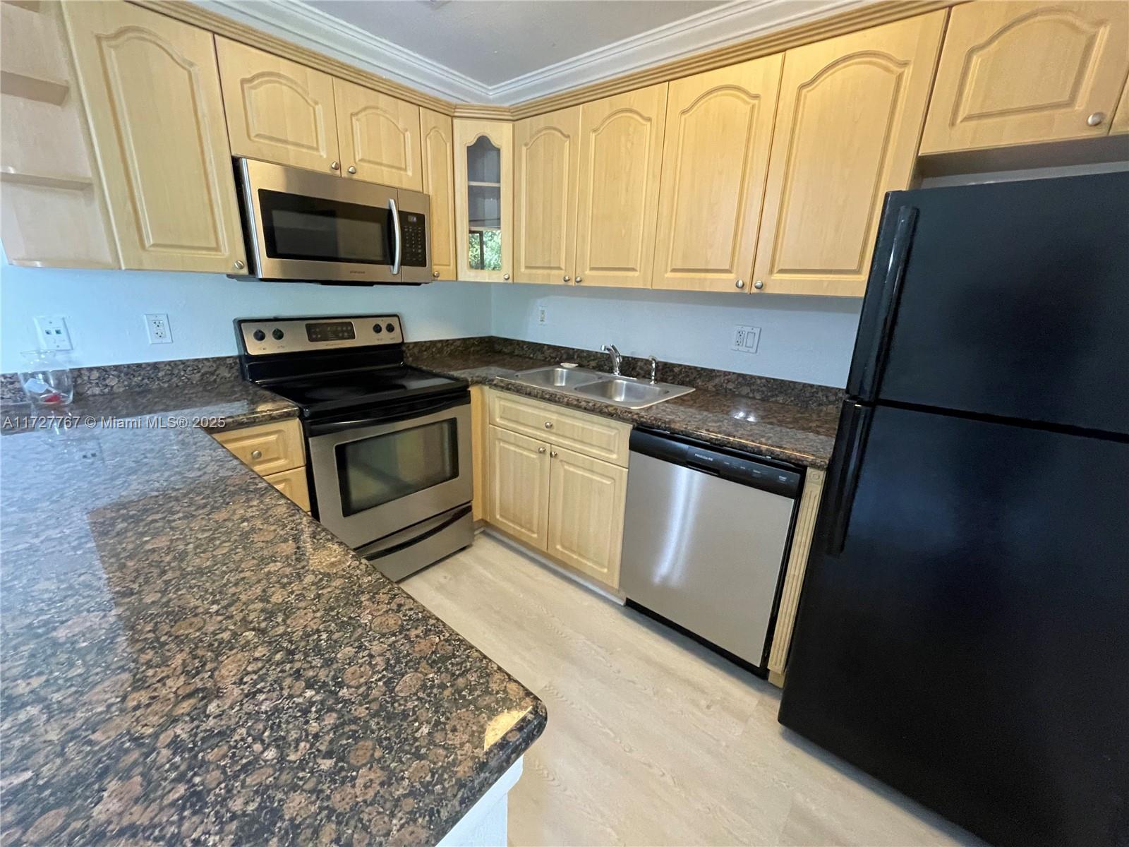 Rental Property at 1401 Ne 53rd St 211, Fort Lauderdale, Broward County, Florida - Bedrooms: 1 
Bathrooms: 1  - $1,600 MO.