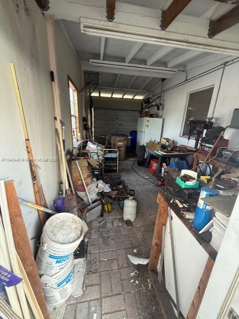 254 NE 42nd Ct