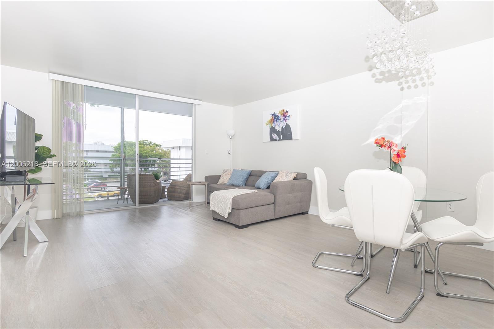 EDEN ISLES CONDO # 4 - Residential