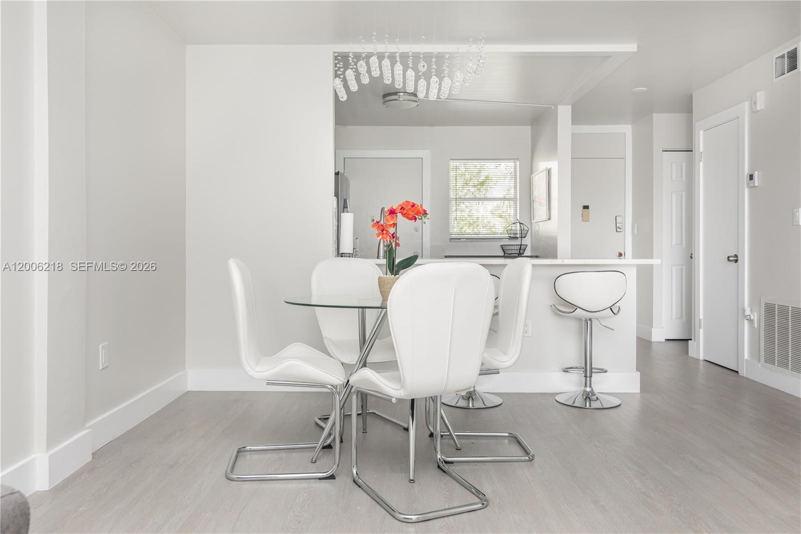 EDEN ISLES CONDO # 4 - Residential