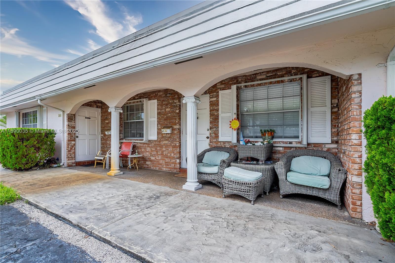 CORAL RIDGE GALT ADD NO 2 - Residential Income