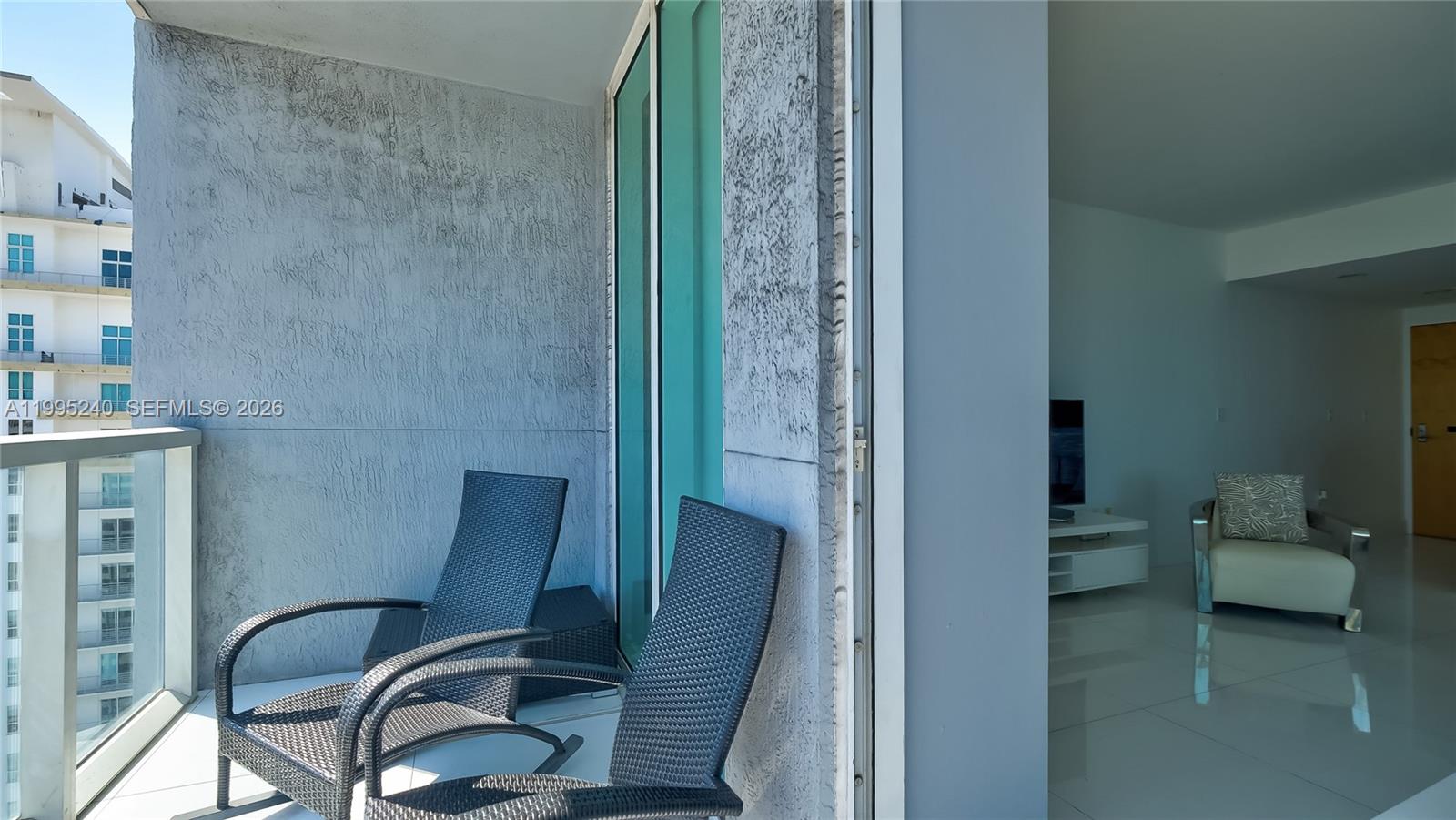 VIZCAYNE SOUTH CONDO - Residential