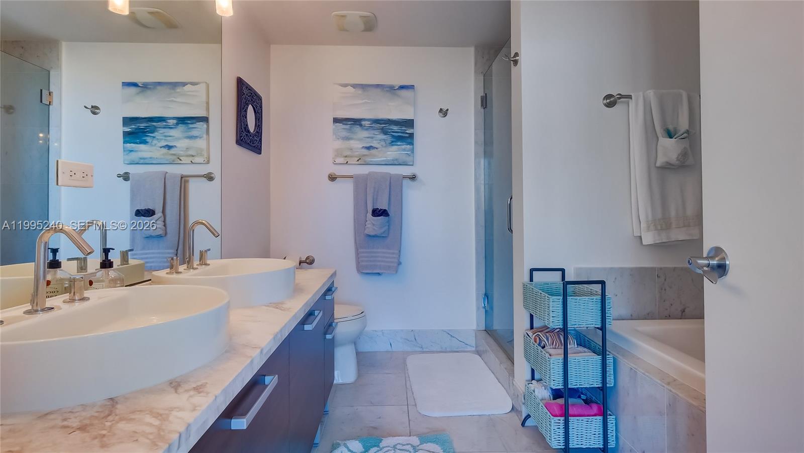 VIZCAYNE SOUTH CONDO - Residential