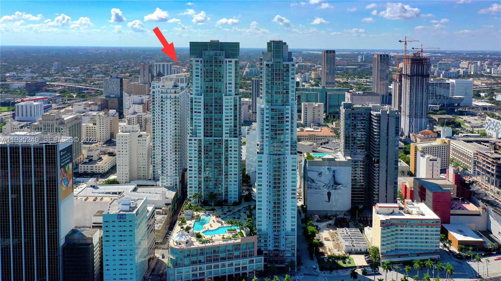 VIZCAYNE SOUTH CONDO - Residential