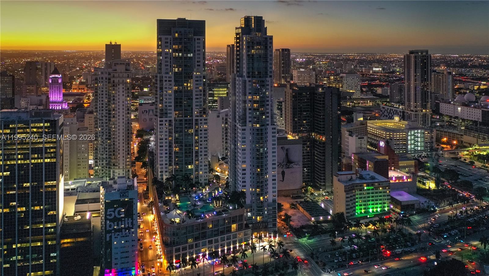 VIZCAYNE SOUTH CONDO - Residential