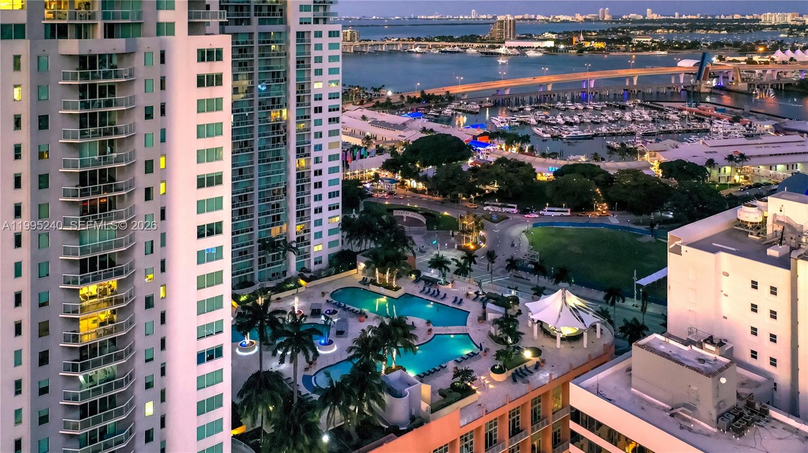 VIZCAYNE SOUTH CONDO - Residential