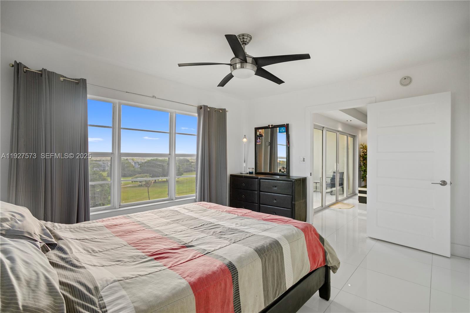 NO 8 PALM-AIRE COUNTRY CL - Residential